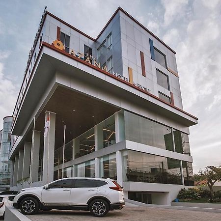The Azana Hotel Airport Semarang Eksteriør billede